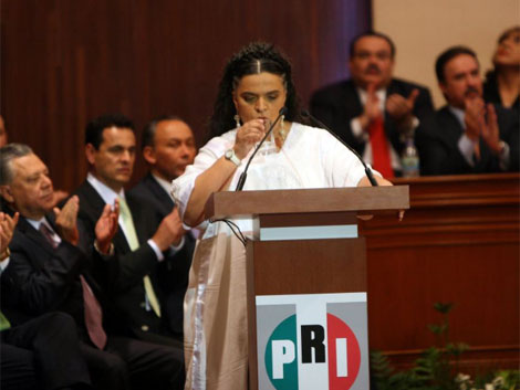 Beatriz-Paredes