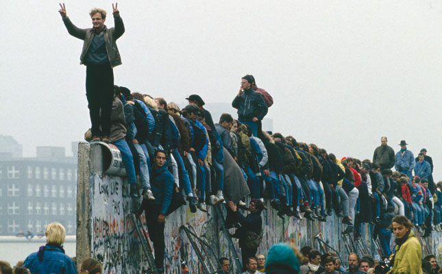 CAIDA DEL MURO DE BERLIN caida del muro de berlin: