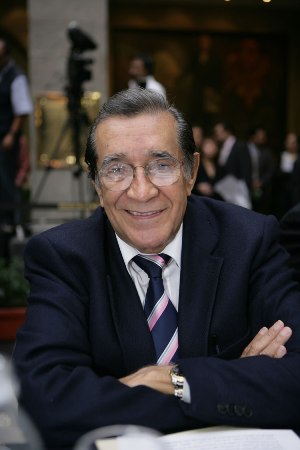 victor flores