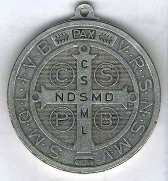 medalla san benito