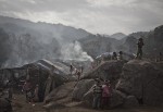 Campo de refugiados Je Gau Pa, uno de los campos más remotos localizado en las altas montañas del noreste de Birmania. Este campo montado bajo condiciones extremas y precarias da refugio a dos mil de los 75 mil desplazados de las zonas de conflicto en el estado de Kachin.