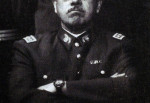 Tras el gesto adusto de Pinochet se escondía un complejo de inferioridad.
