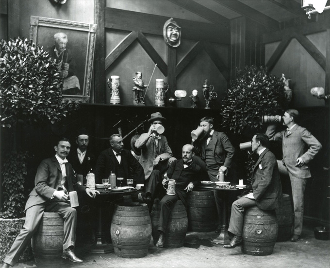 Robert L. Bracklow, cervecería en Munich, ca. 1896–1905