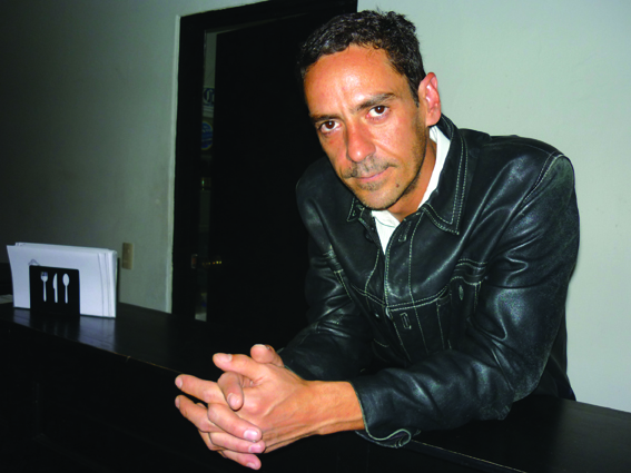 Santiago Baeza baja