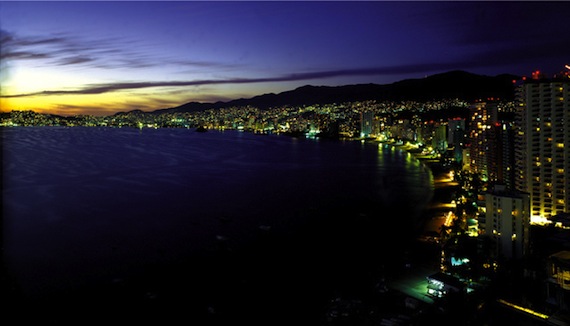 Acapulco-Bahia-Noche