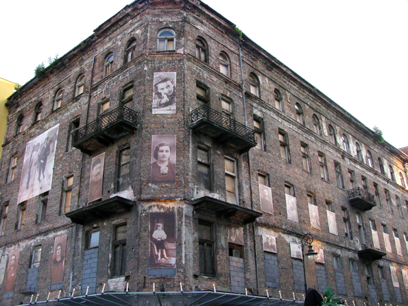 Edificio en el antiguo gueto judío de Varsovia,