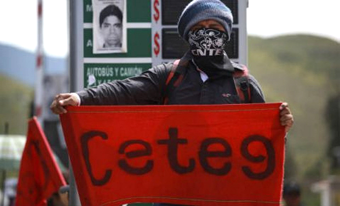 Protestas de la Coordinadora Estatal de Trabajadores de la Educación de Guerrero. Foto laotraopinion.com.mx